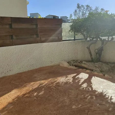 T2 Avec Terrasse Et Piscine, Parking Prive, Espace Aquatique - - Fr-1-195-22 Apartman *