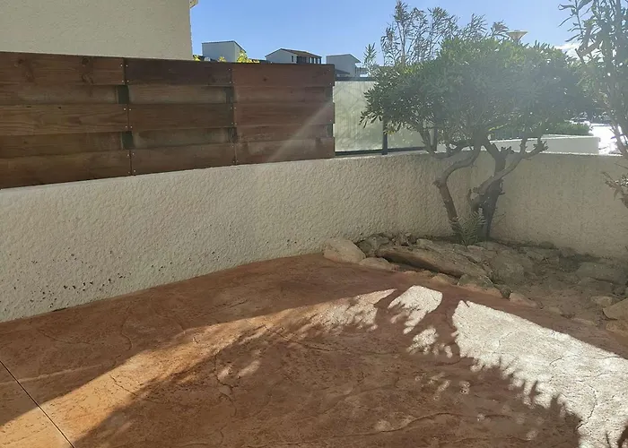 T2 Avec Terrasse Et Piscine, Parking Prive, Espace Aquatique - - Fr-1-195-22 公寓 *